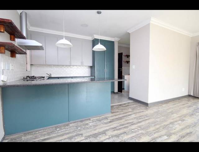 3 BEDROOM TOWNHOUSE FOR SALE IN THATCHFIELD